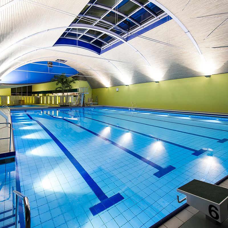 Sportbad 25 m Sportschwimmbecken