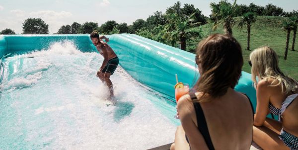 Teaserbild Surfen im Paradies