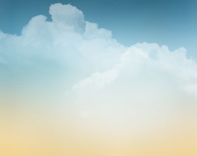 32 Grad Lufttemperatur Himmel und Wolken